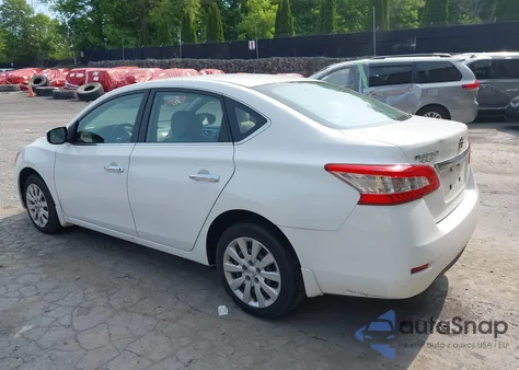 2015 Nissan Sentra S z USA, uszkodzony, nr VIN 3N1AB7AP1FY312199